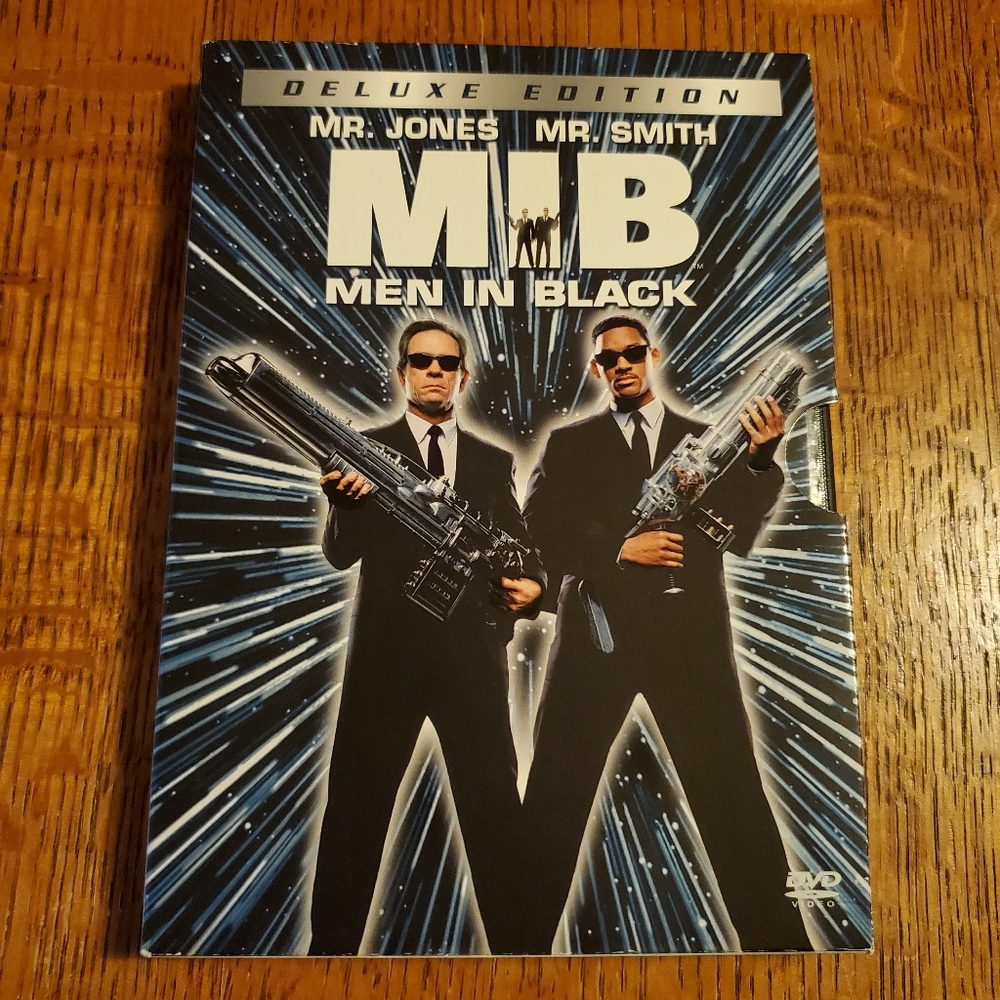 Men in Black DVD